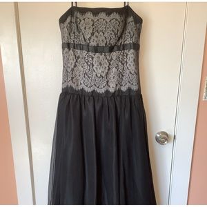 MINT GORGEOUS TADASHI SHOJI BLACK STRAPLESS GOWN  SIZE 8